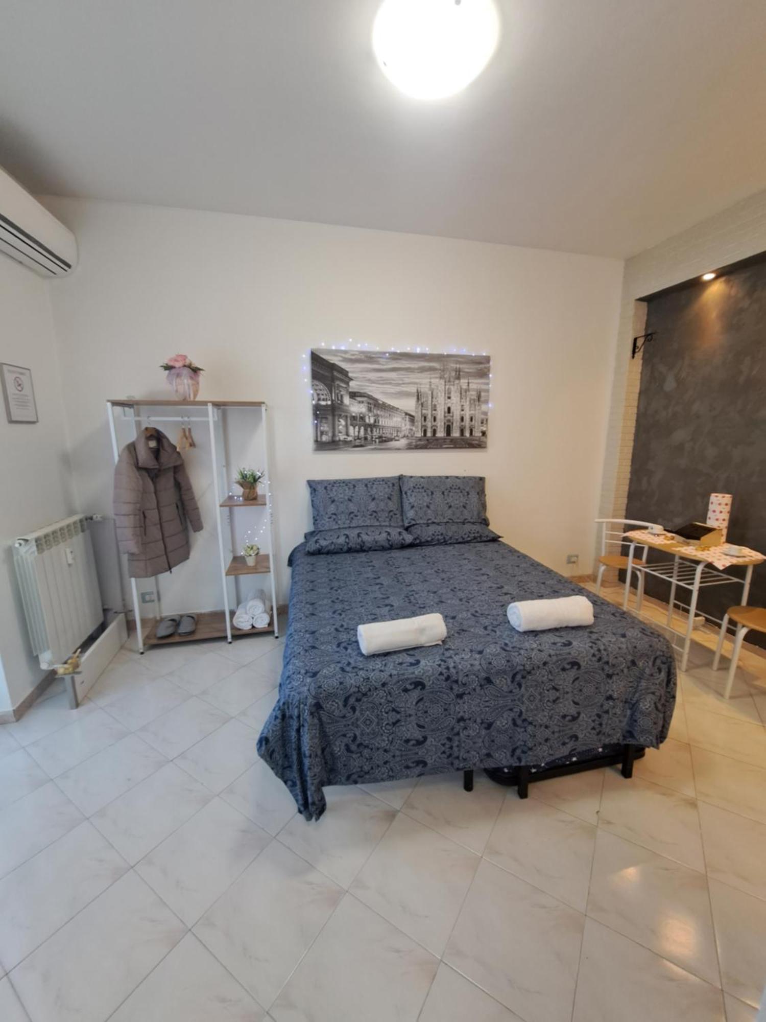 B&B Apartment San Siro Stadio 132 Milán Exterior foto